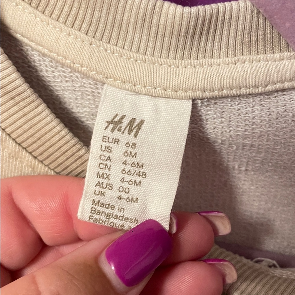 H&M Cream Tie-Dye Kids Sweatshirt Size 6M - Gently Used - Picture 5 of 6